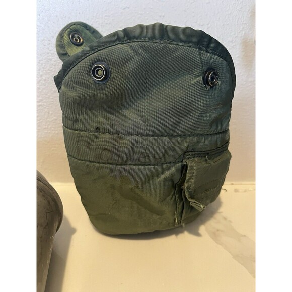 1944 US Army Canteen GP&F Co Water Bottle And Cover Metal Military mug vntg - Picture 5 of 7